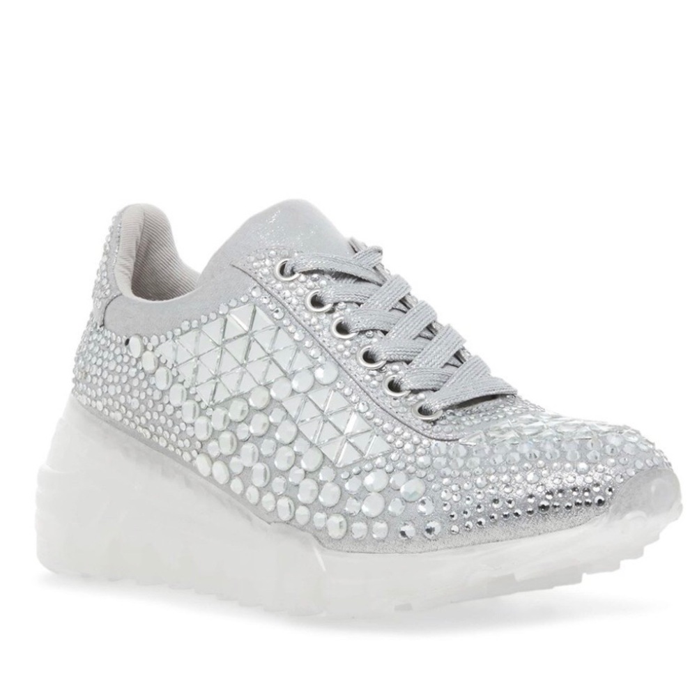 Steve Madden “CARISSA RHINESTONE” Sneakers 💎